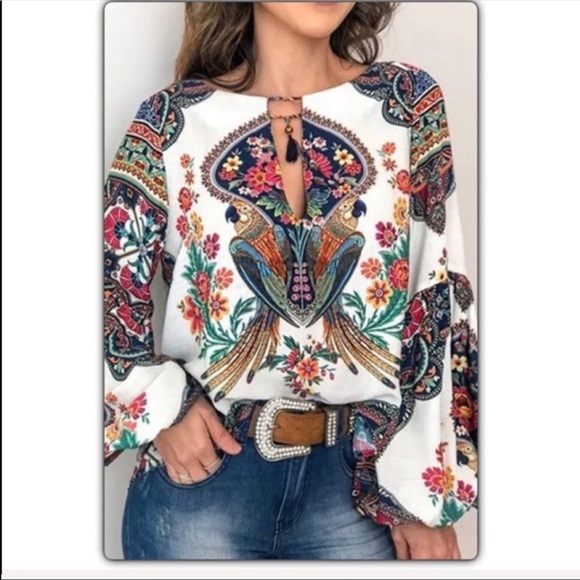 Stellas Bubble Sleeve Blouse - Picture 2 of 6